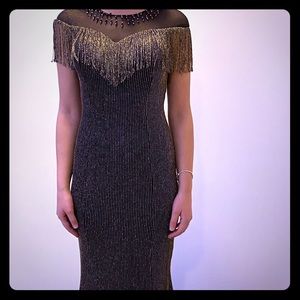 Long dark brown dress with yellow shiny lines